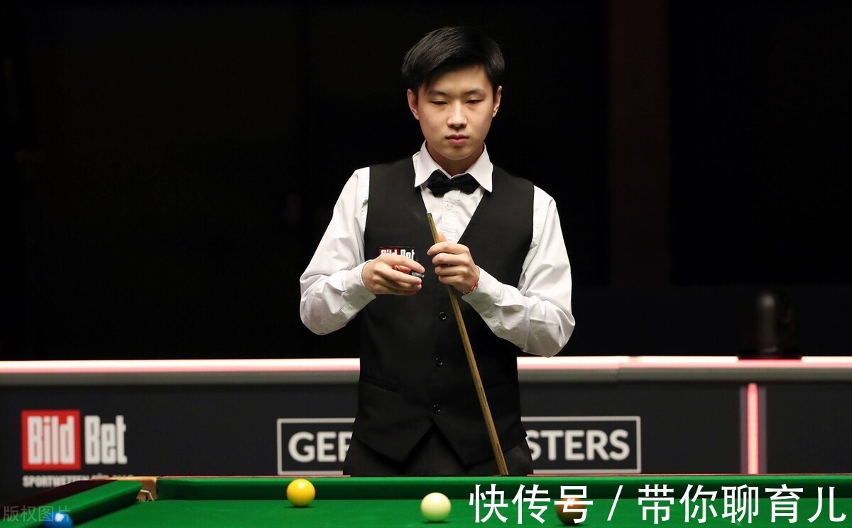 明显伤势的 明显伤势的