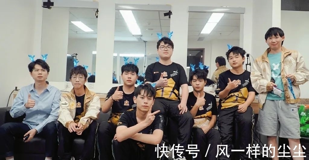 两人重伤 两人重伤