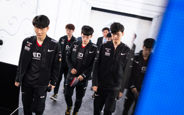 入关键阶段 入关键阶段