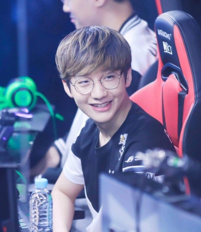 前端以KY 前端以KY